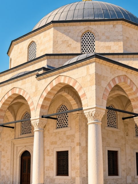 Ilustración: Mezquita Alacalı, Elazığ